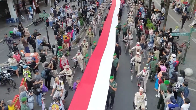 Indonesian flag sweeps through Yogyakarta
