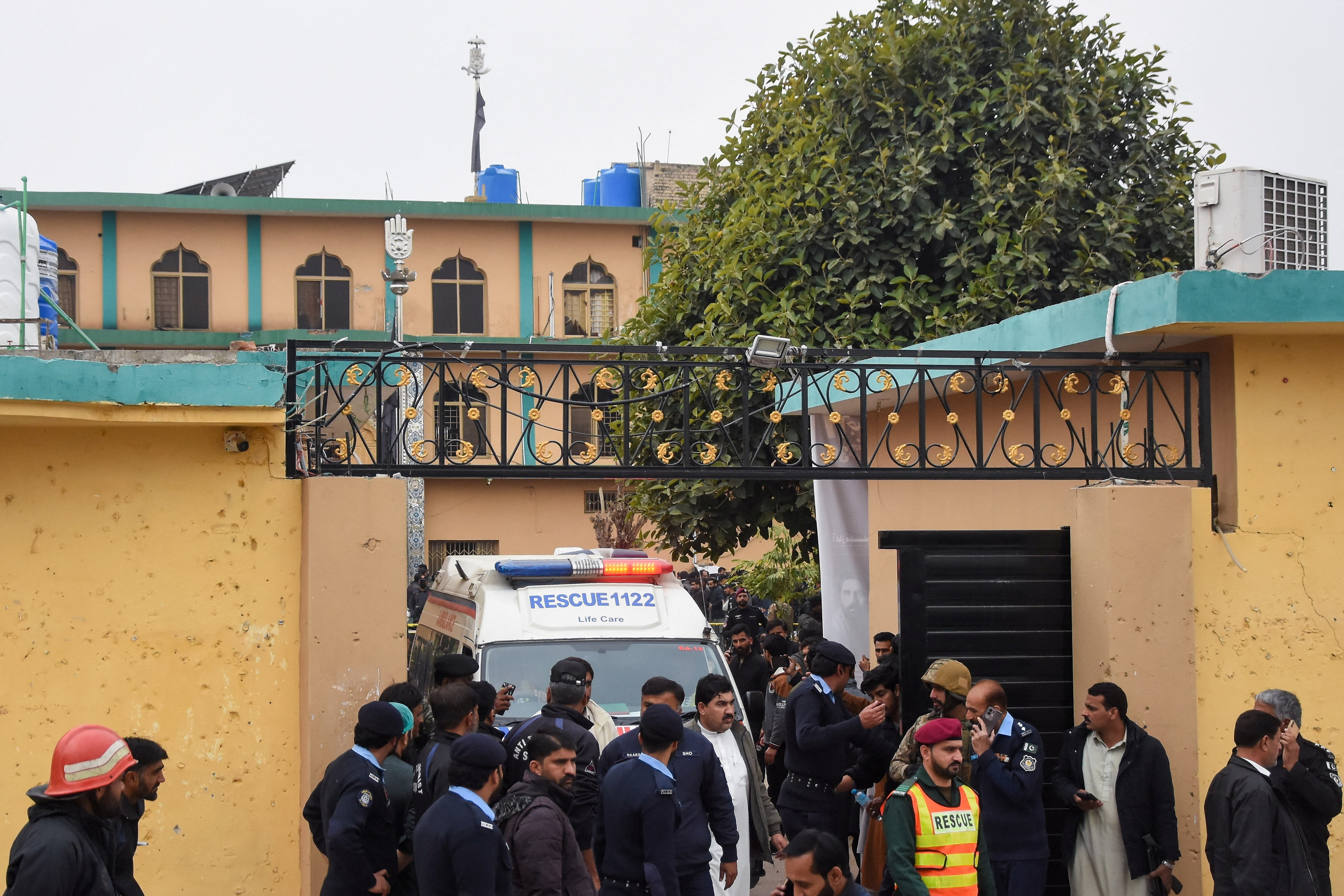 Deadly explosion at a Shi'ite Muslim mosque in Islamabad