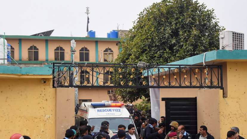 Deadly explosion at a Shi'ite Muslim mosque in Islamabad