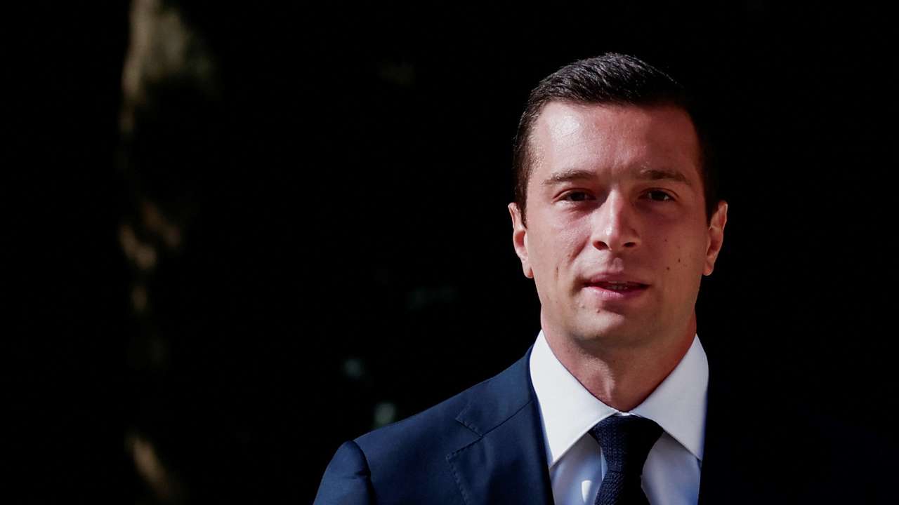 French President Macron meets party leaders for talks to discuss appointing a new prime minister, in Paris