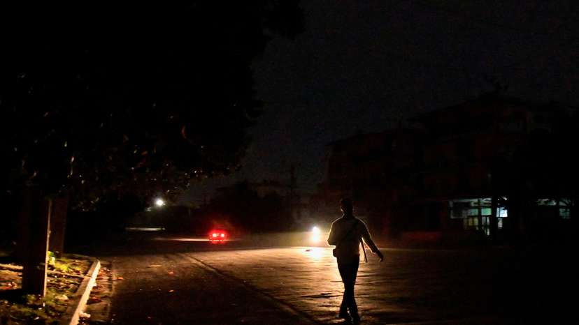 Cuba electrical grid falters