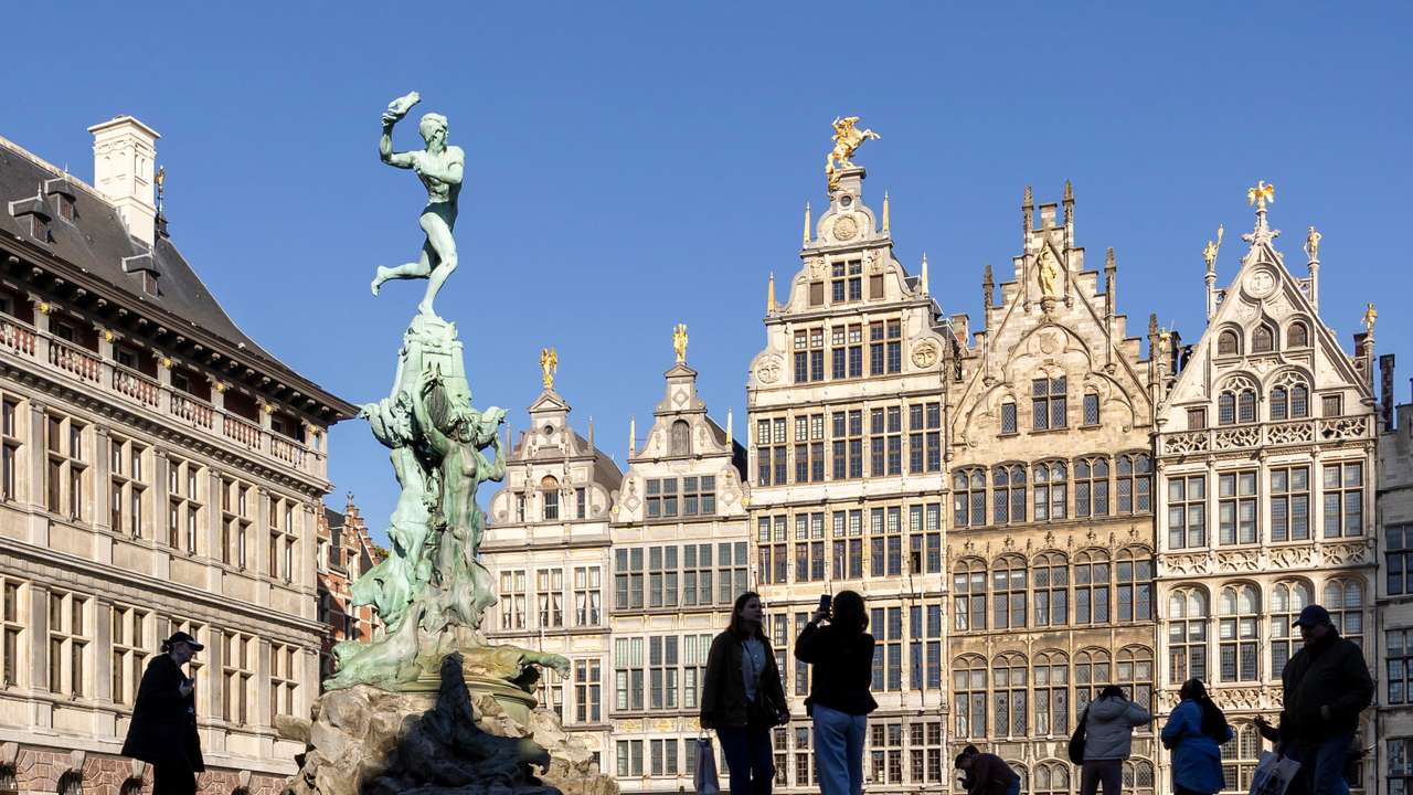 Dailylife in the centre of the world’s diamond trade