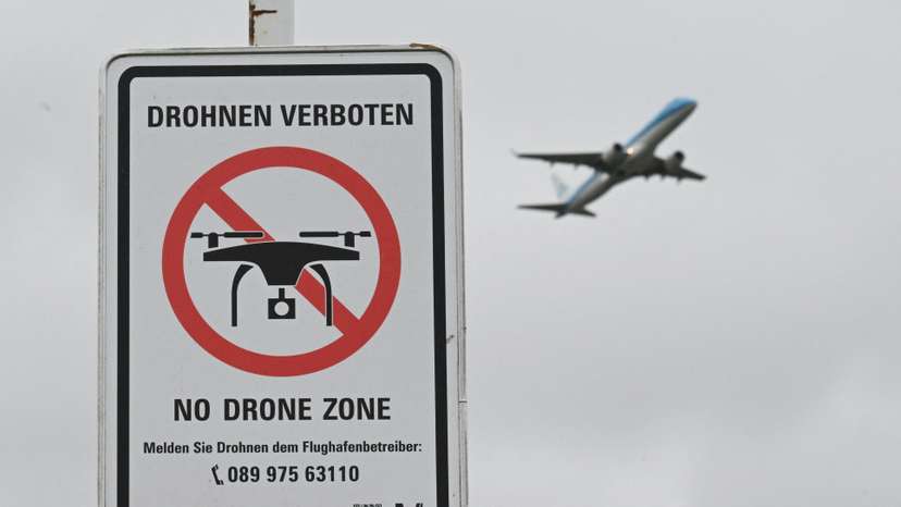 Drone ban notice at the Munich airport