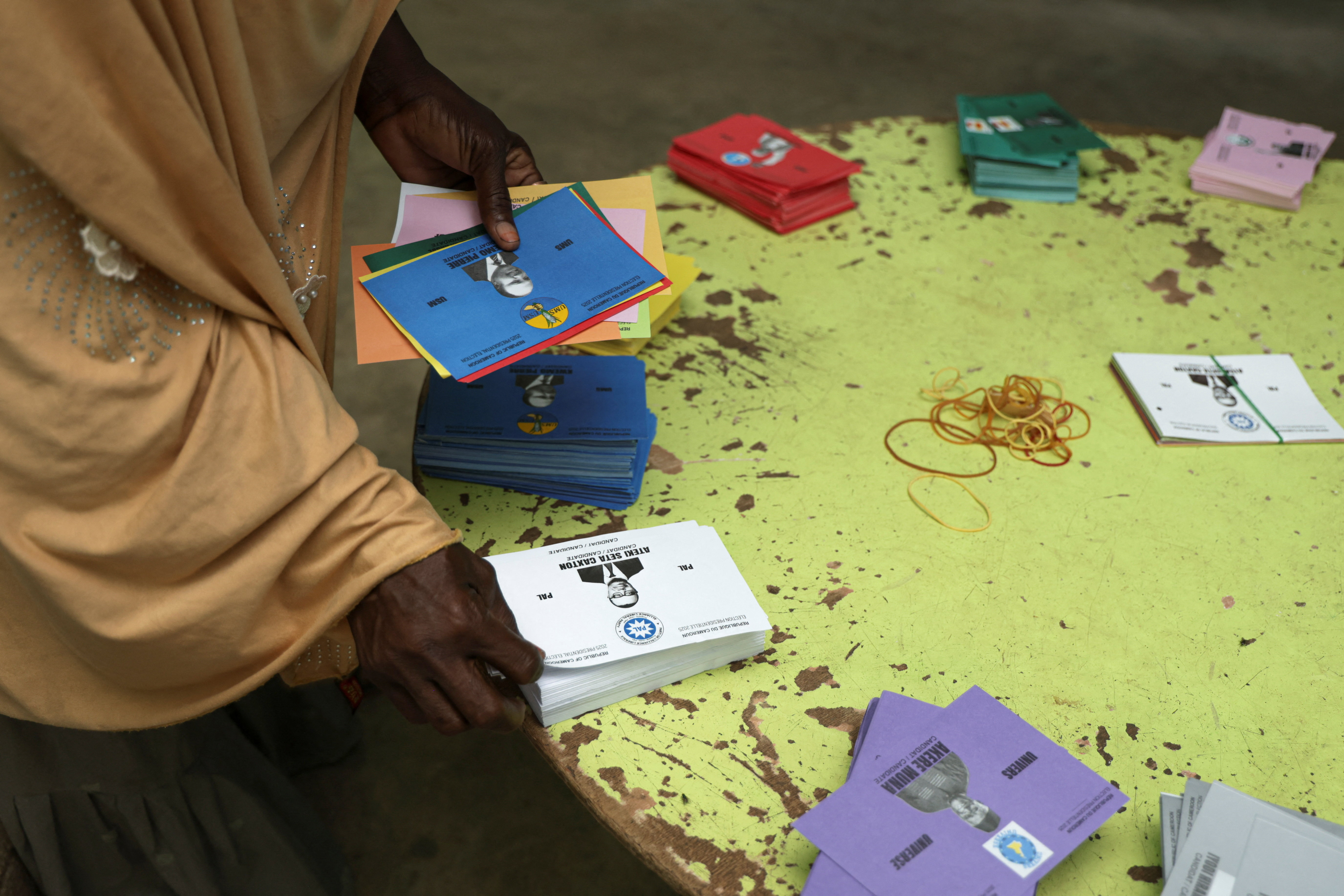 Cameroon holds presidential election