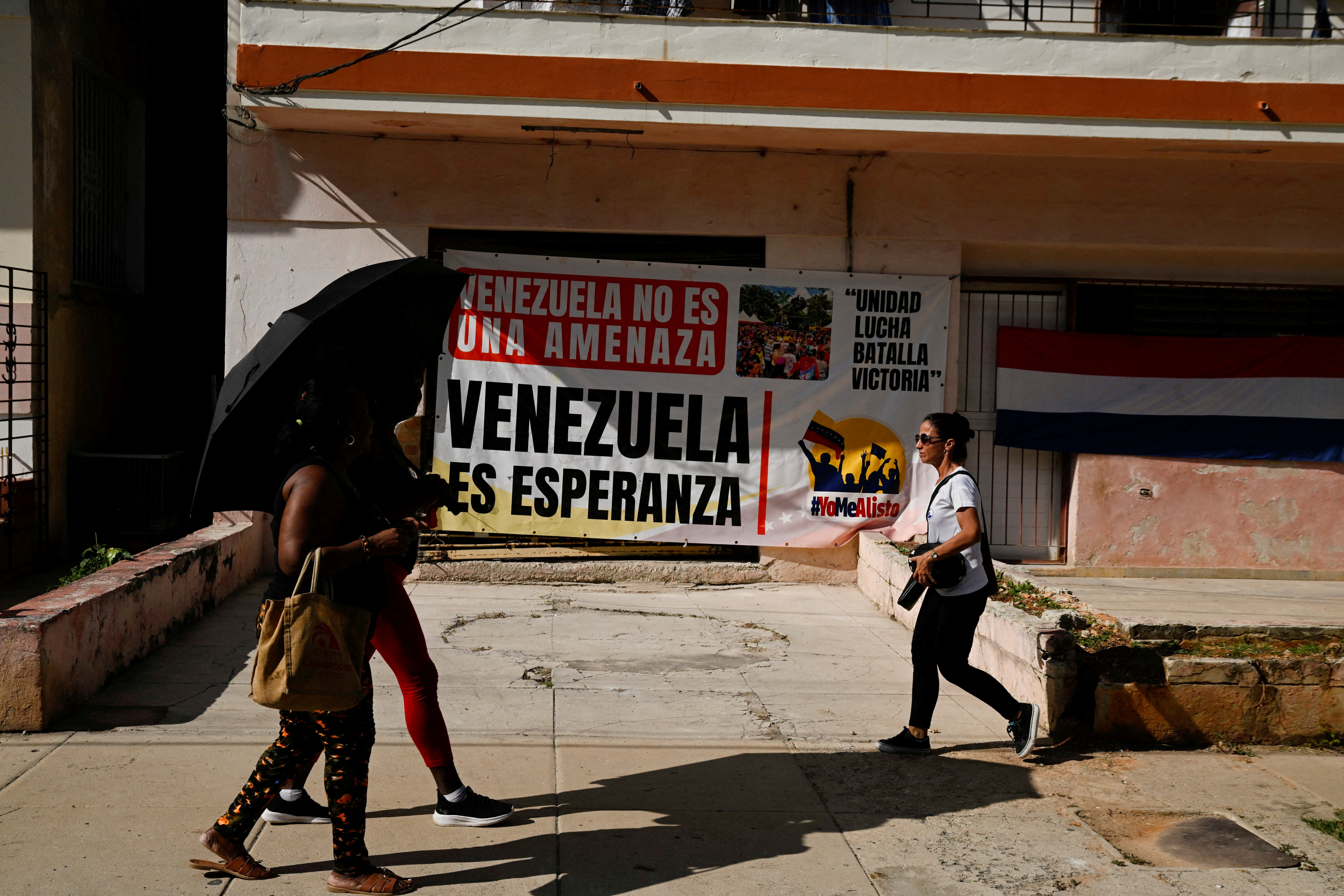 Cuba rallies in support of Venezuela