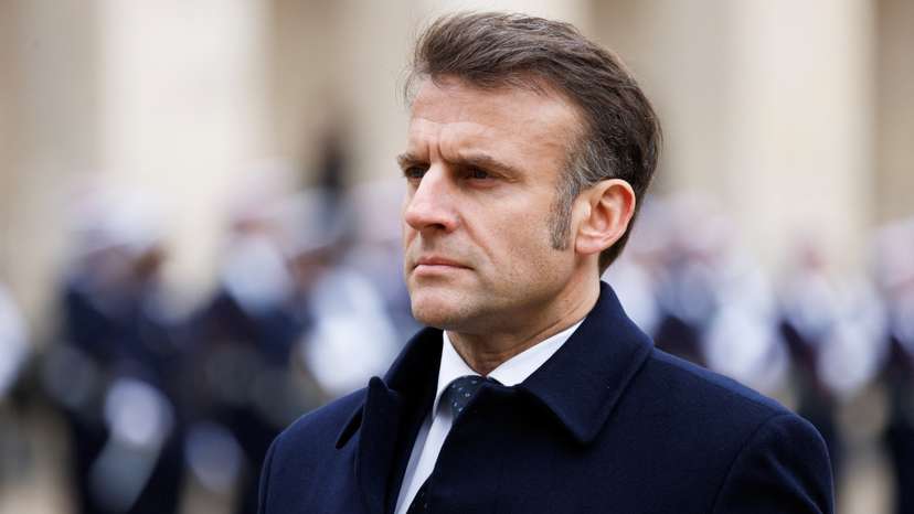 France's President Macron welcomes Uzbekistan's President Mirziyoyev in Paris