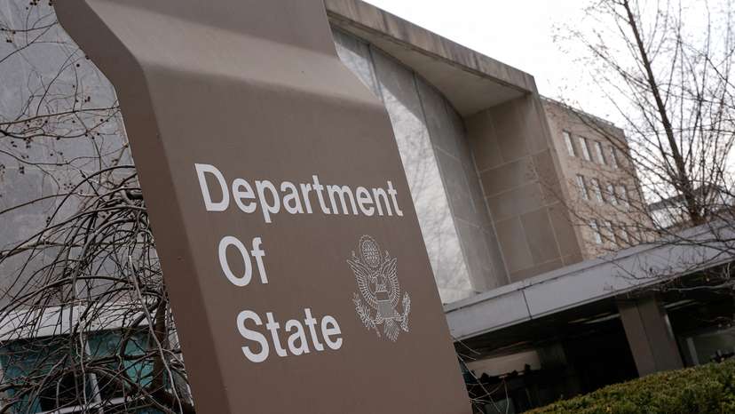 FILE PHOTO: U.S. Secretary of State Rubio meets with Hungarian Foreign Minister Szijjarto in Washington