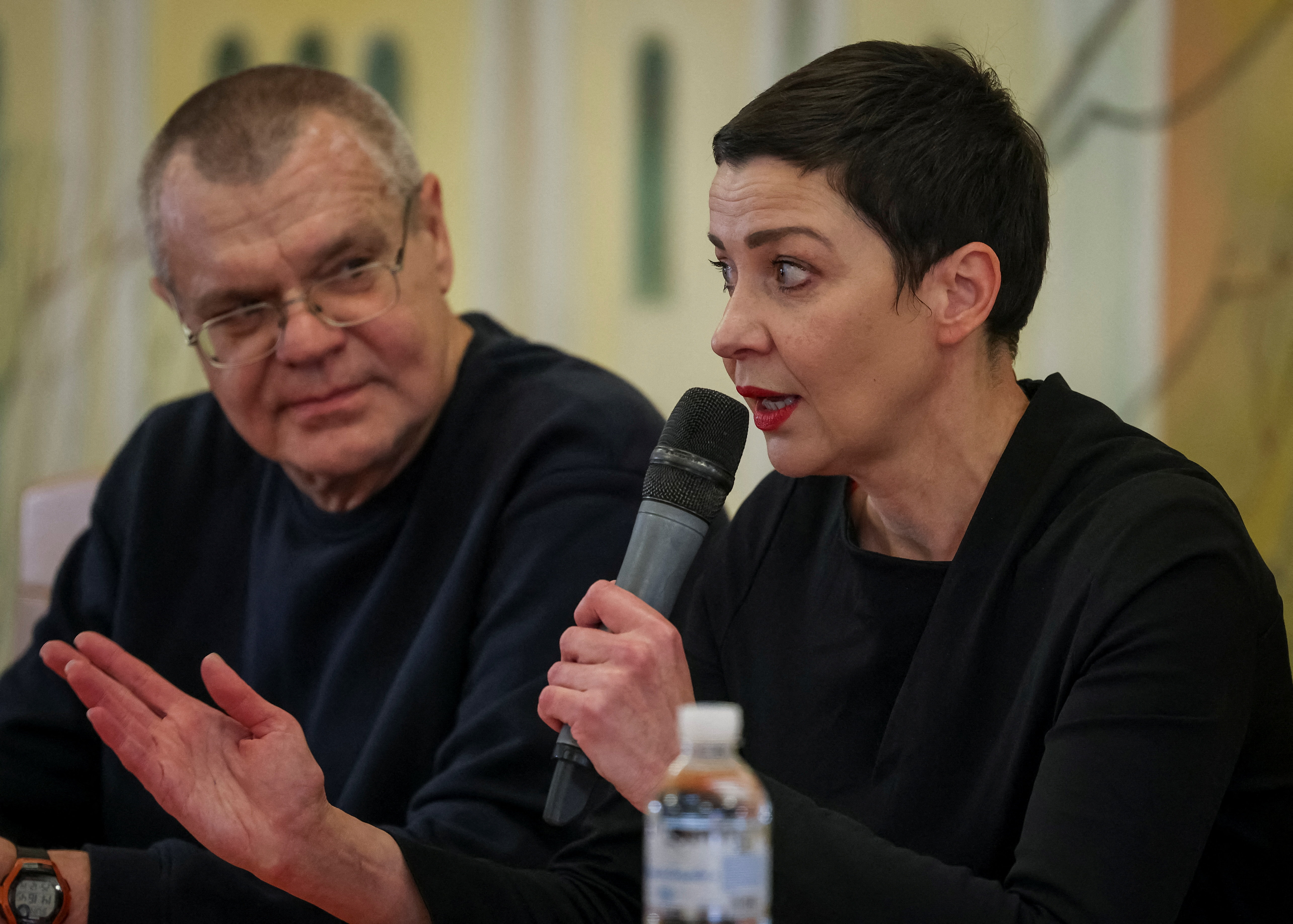 Belarusian opposition figures Kolesnikova and Babaryko attend a press conference after yesterday's release in Chernihiv