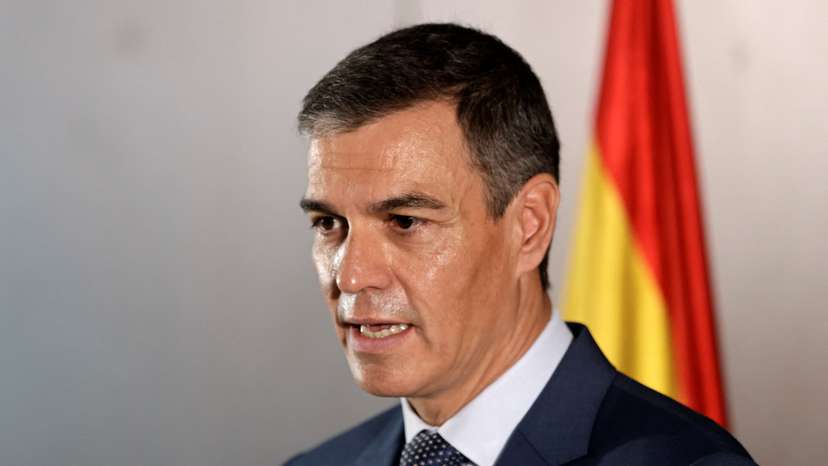 Spanish Prime Minister Pedro Sanchez visits China