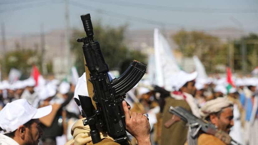 Parade for new recruits whom Houthis say to send to Gaza