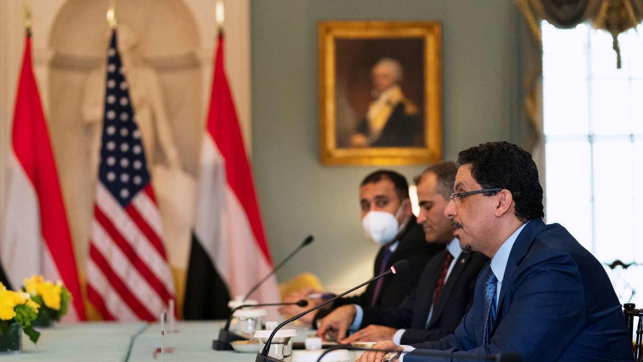 U.S. Secretary of State Blinken hosts Yemeni FM Awad Bin Mubarak, in Washington