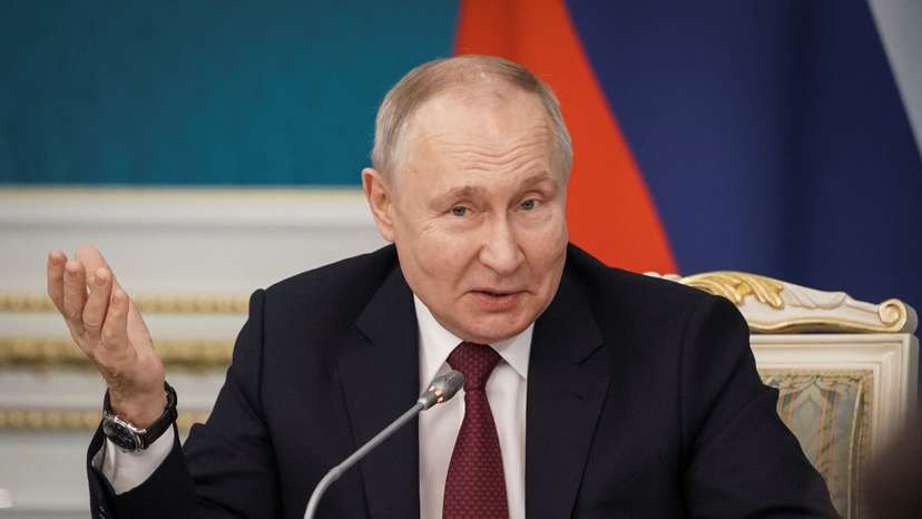 Russian President Putin speaks in Astana