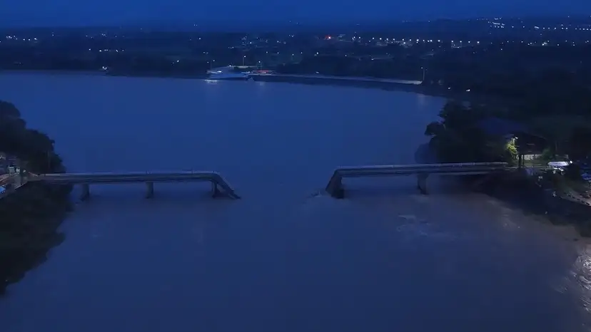 Two Major Bridges Collapse as Heavy Rain Hits Phil