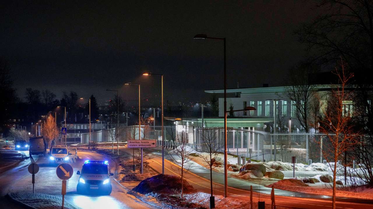 Loud bang reported near the U.S. embassy compound in Oslo