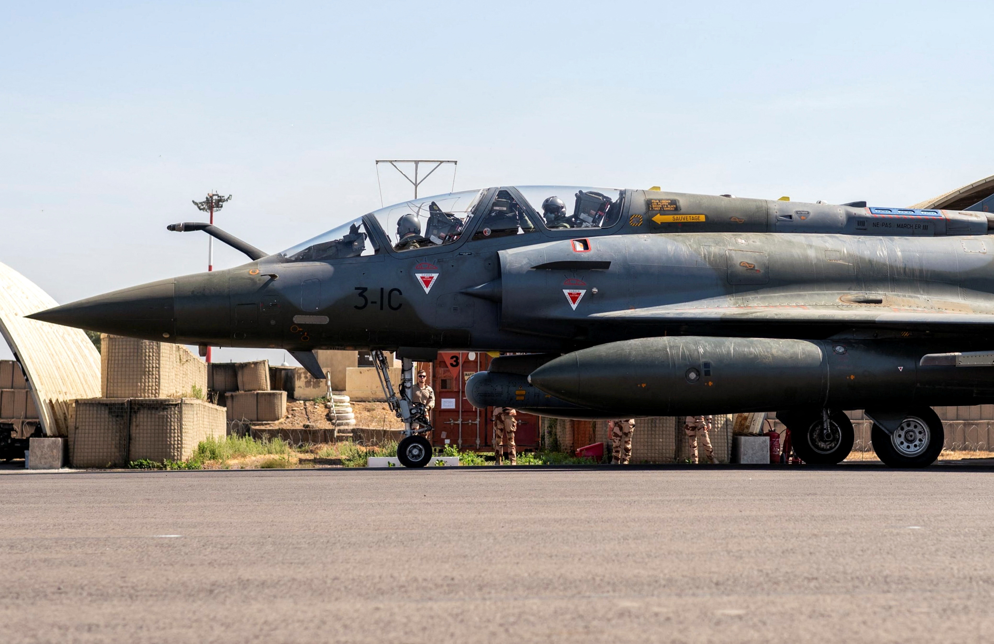 French fighter jet prepares to take off, as France starts the withdrawal of its military from Chad, in N'Djamena