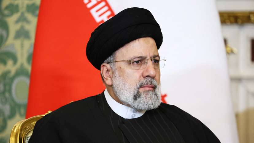 Russian President Vladimir Putin meets with Iranian President Ebrahim Raisi in Moscow