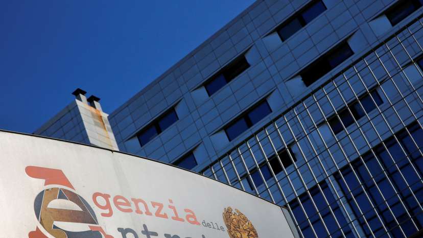 FILE PHOTO: The logo of the Italian Agency of Revenue is seen in Rome
