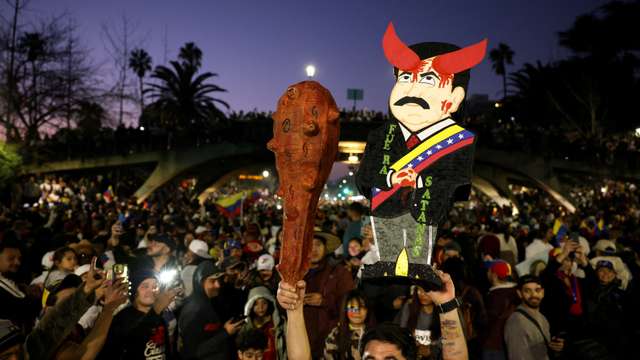 Voting during Venezuela's presidential elections, at the Venezuelan Embassy in Santiago
