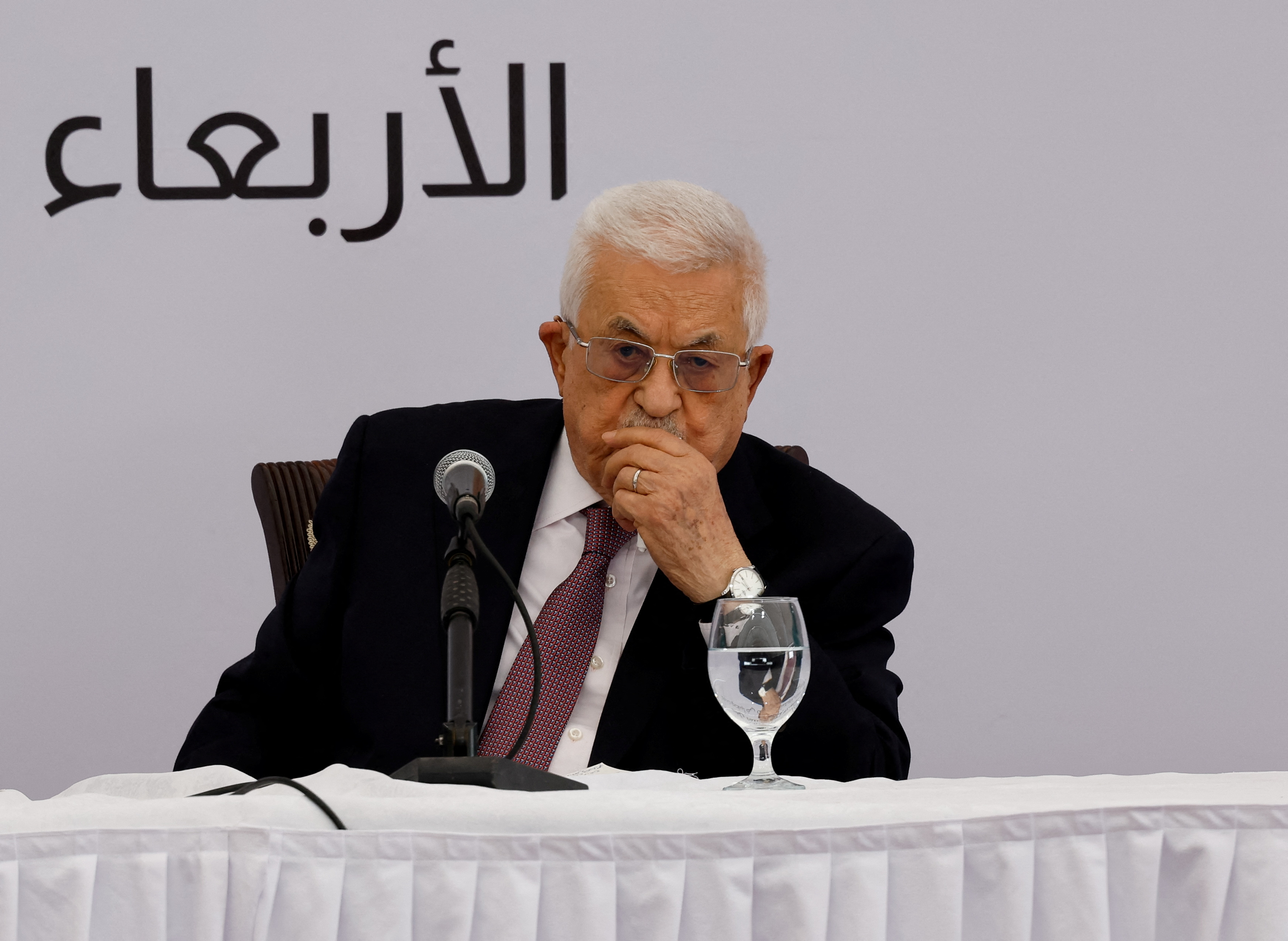 Palestinian President Mahmoud Abbas visits the Istishari Cancer Center in Ramallah
