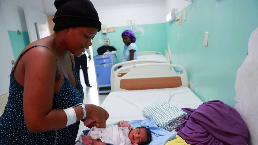 Haitian mothers flee crisis to seek maternity care in Dominican Republic