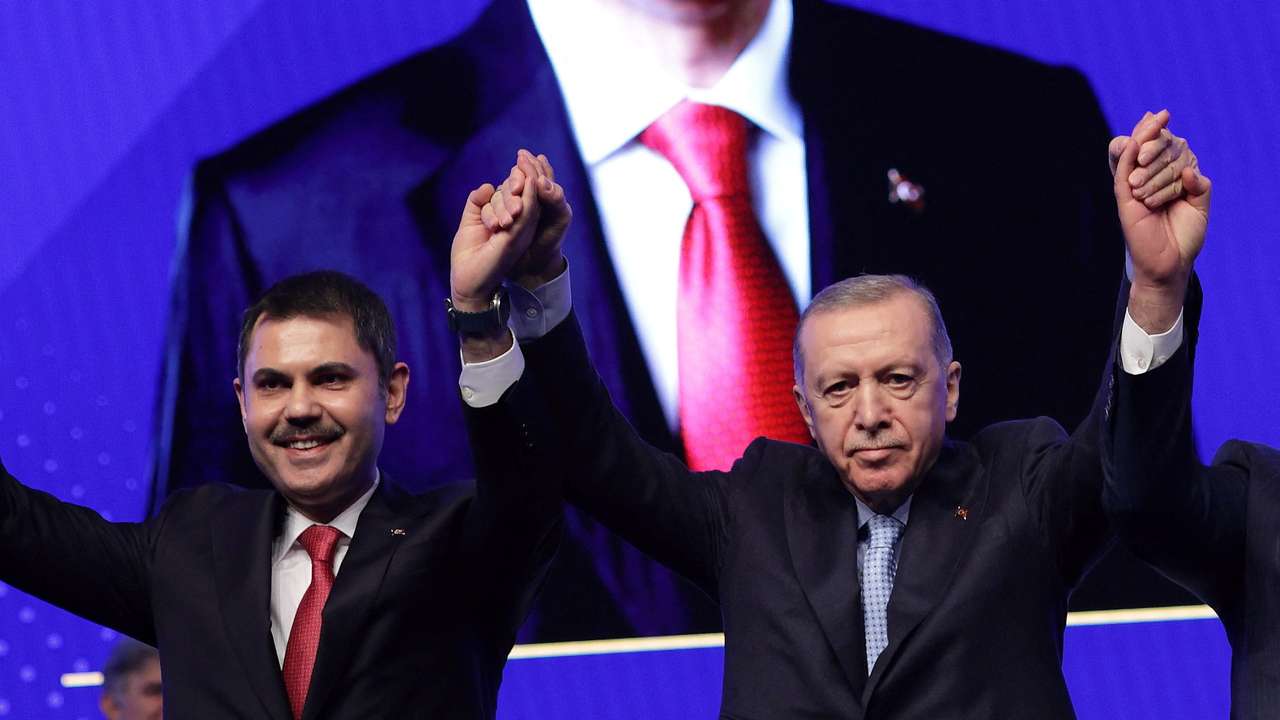 Erdogan names former minister as his party's Istanbul mayor candidate
