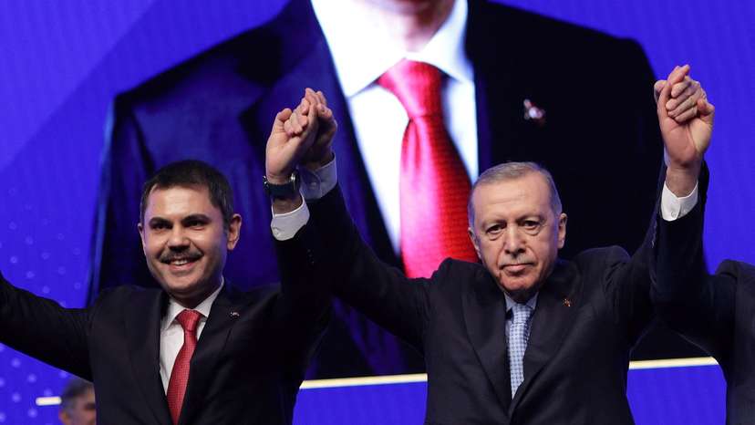 Erdogan names former minister as his party's Istanbul mayor candidate