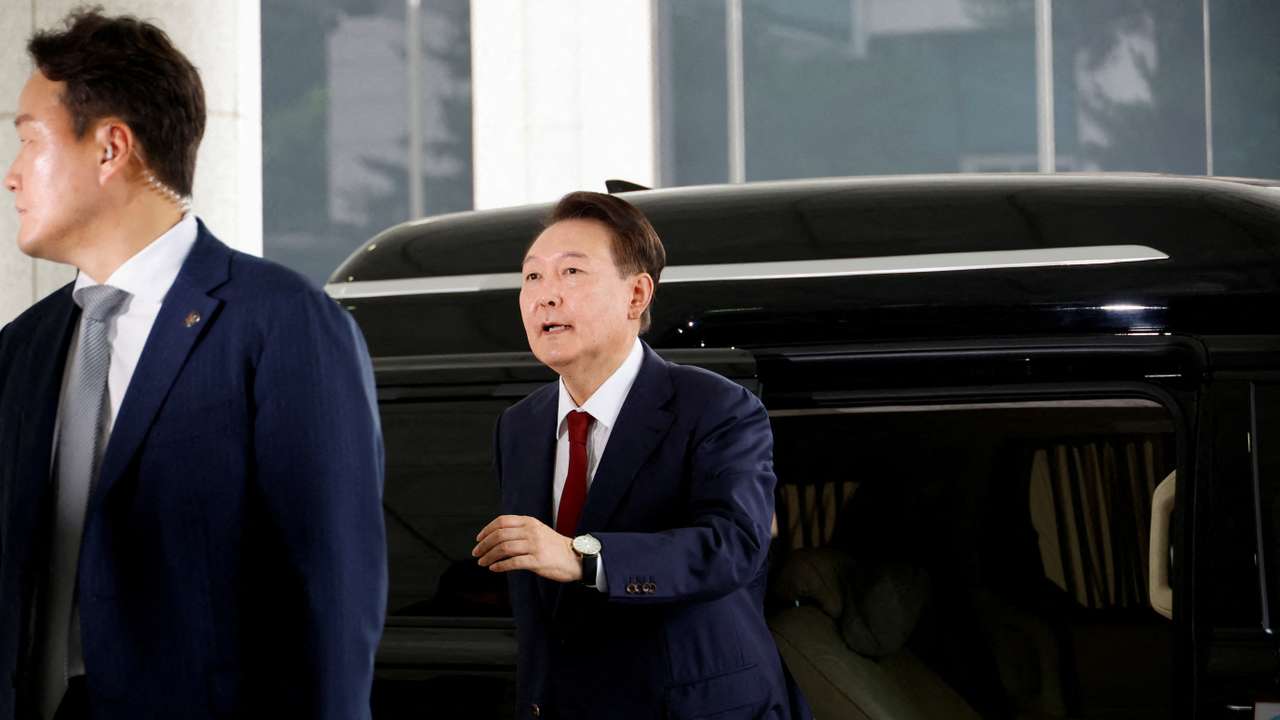 South Korea's Yoon appears for questioning over special prosecutor's probe into martial law