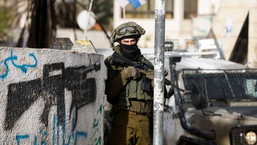Israeli raid in Ramallah