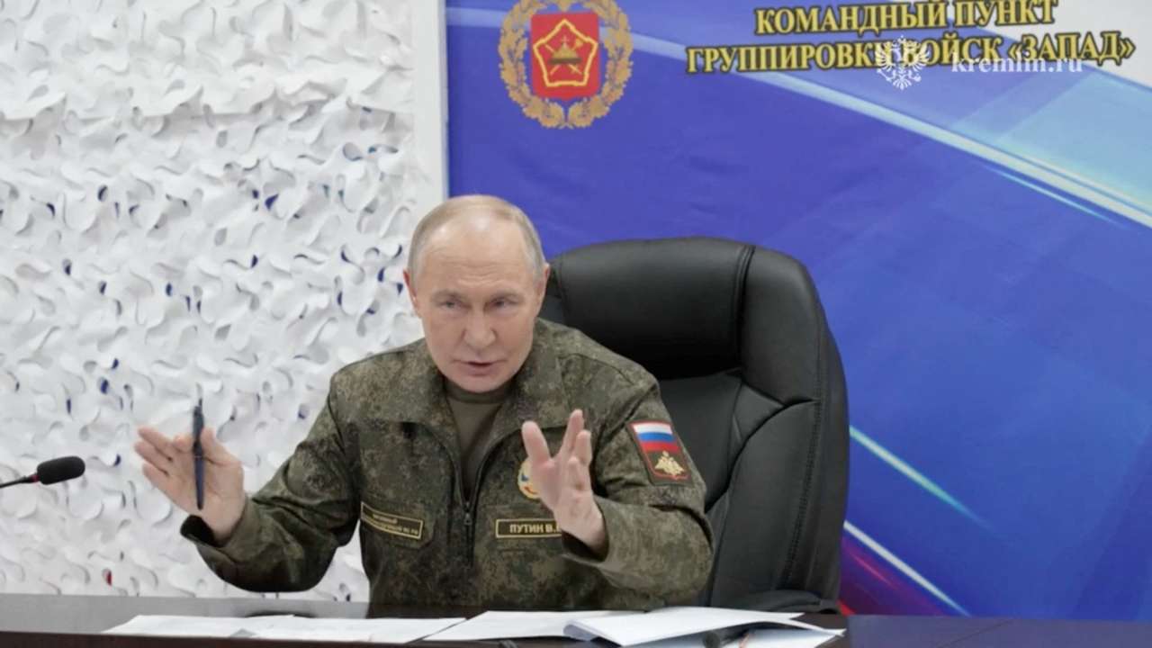 Russia's President Putin visits armed forces' command centre in the course of Russia-Ukraine conflict