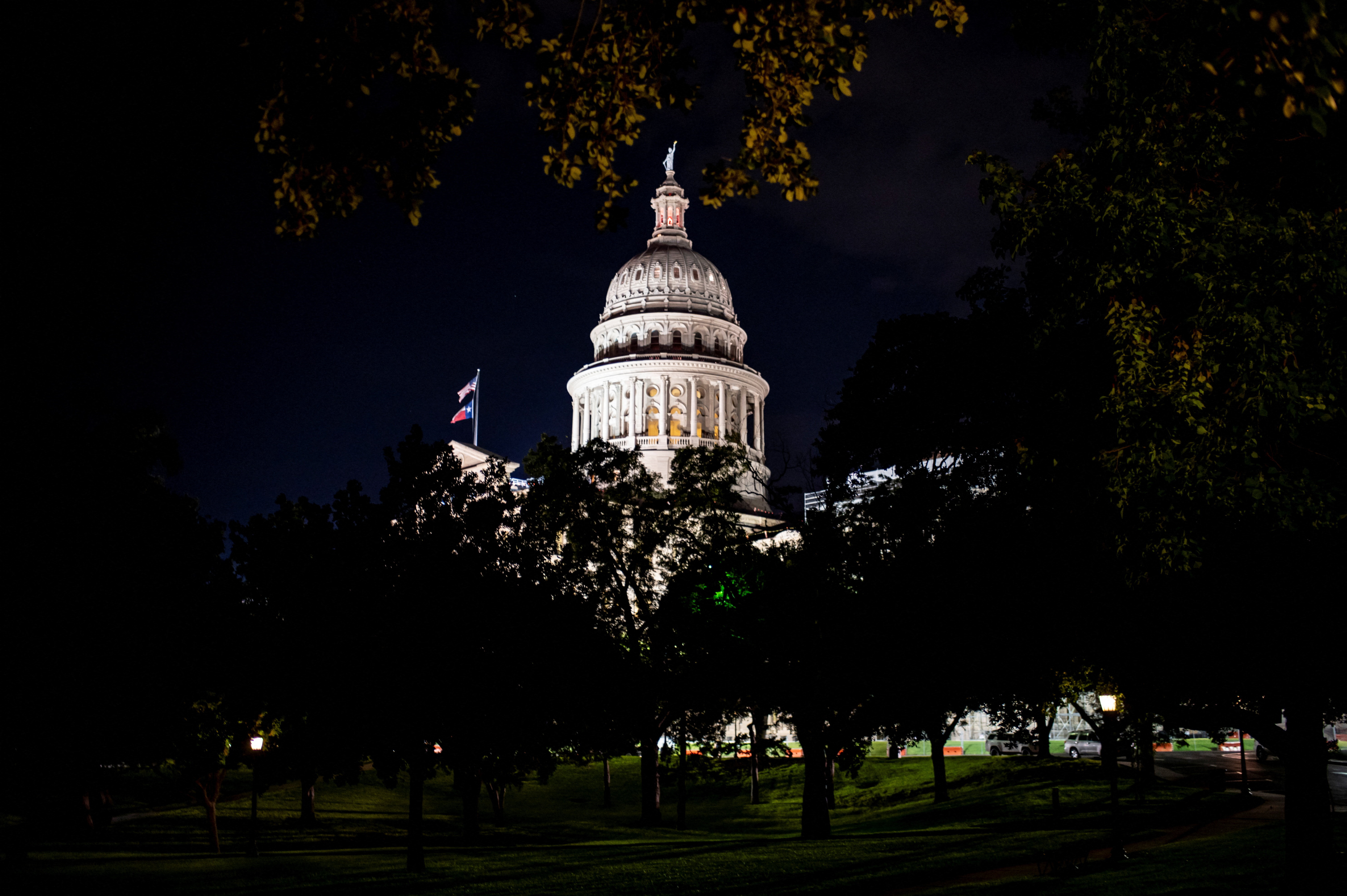 Democratic lawmakers in Texas in redistricting battle