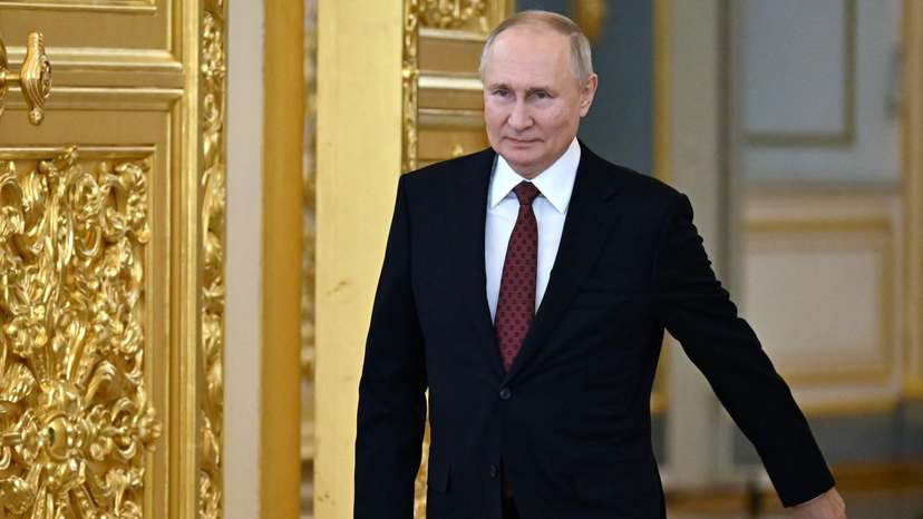 Russian President Putin receives new ambassadors to Russia at Kremlin ceremony