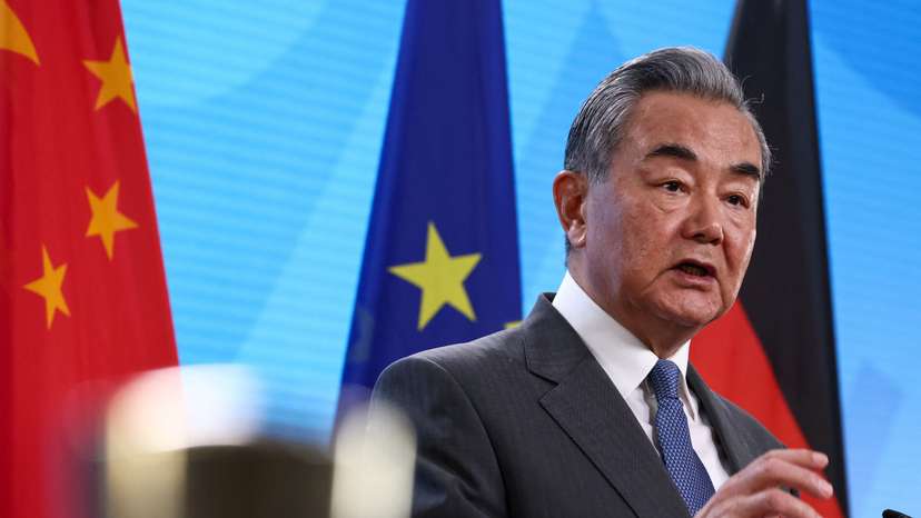 Chinese Foreign Minister Wang Yi visits Berlin
