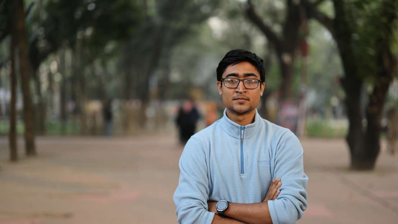 After toppling Hasina, young Bangladeshis turn back to old guard