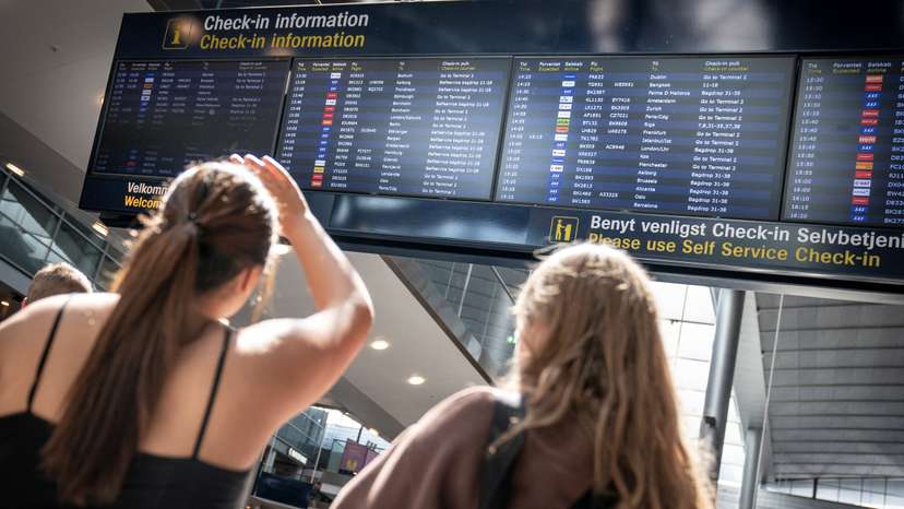 SAS and pilots unions reach deal to end strike