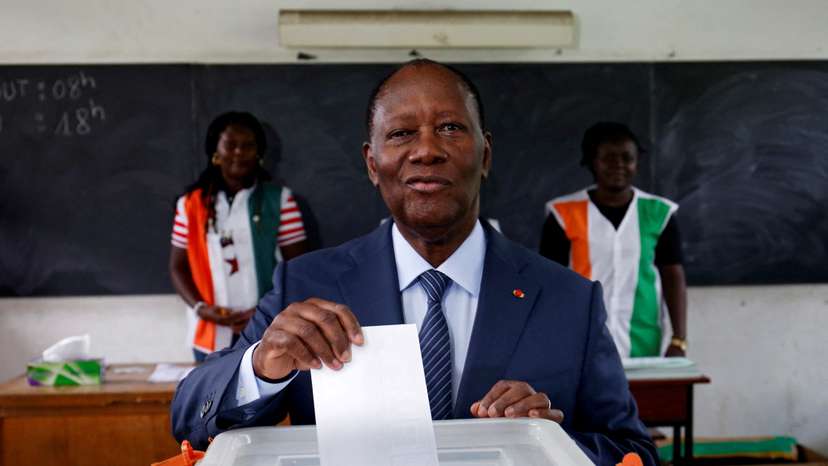 FILE PHOTO: President of Ivory Coast Alassane Dramane Ouattara of the RDR party casts his ballot during the country's municipal and regional elections in Abidjan