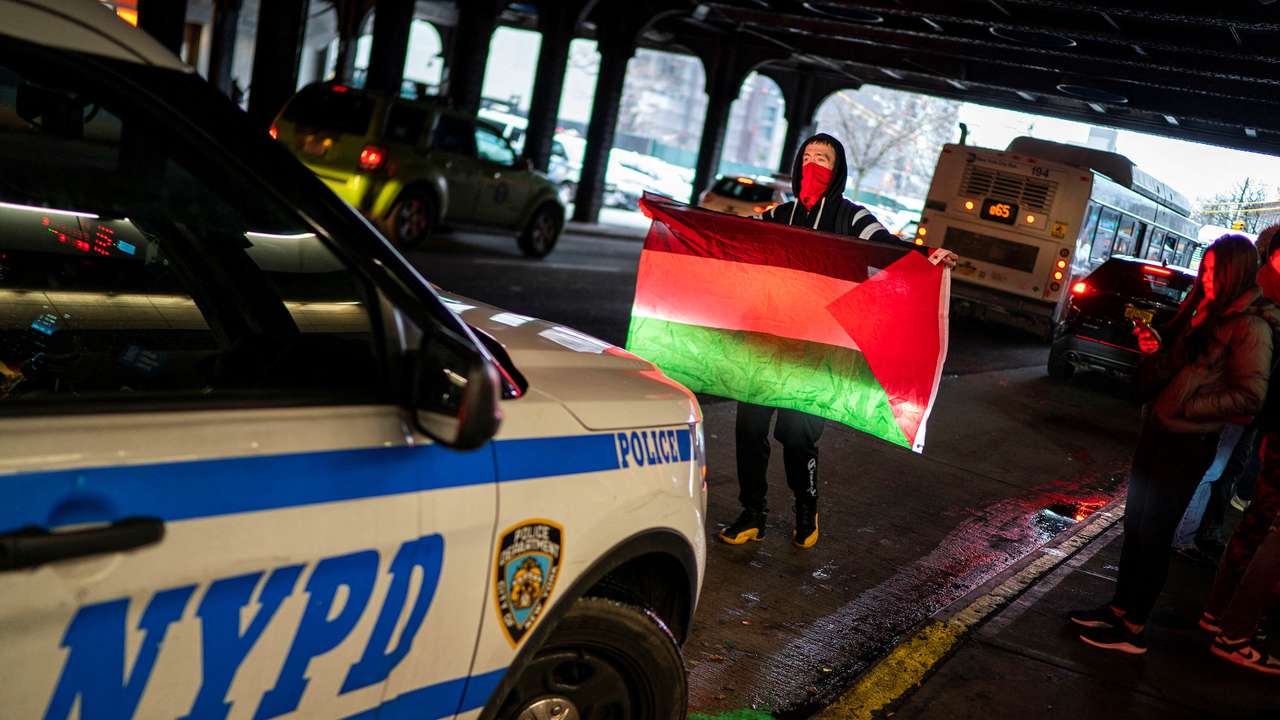 Pro-Palestinian demonstrators protest at Jamaica Station, New York City
