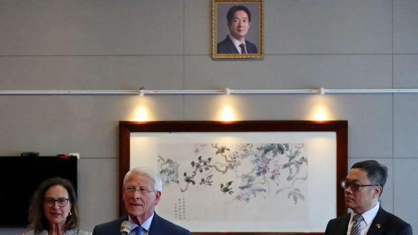 U.S. Senator Roger Wicker arrives in Taiwan