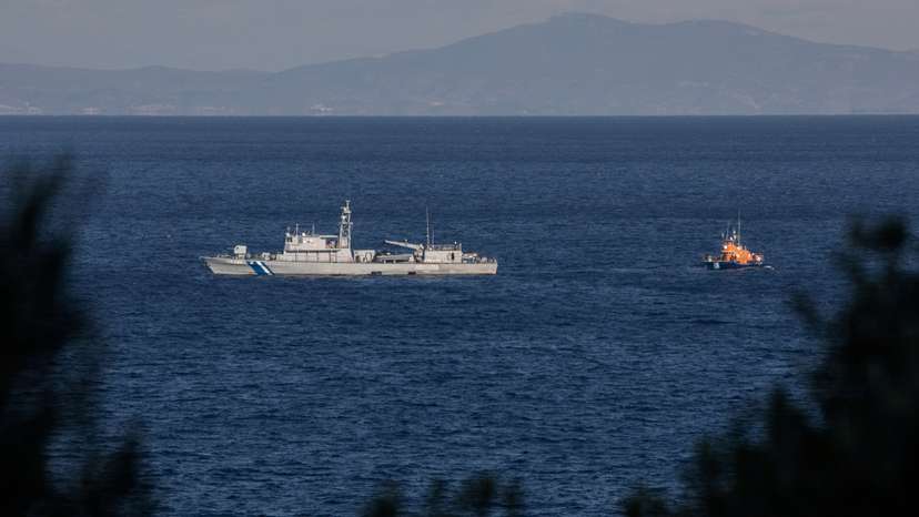 FILE PHOTO: At least eight migrants drown off Greek island of Samos