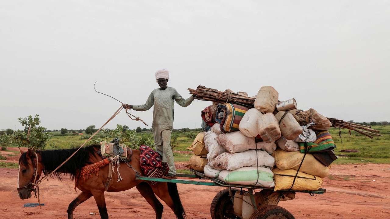 FILE PHOTO: Fleeing Sudanese seek refuge in Chad