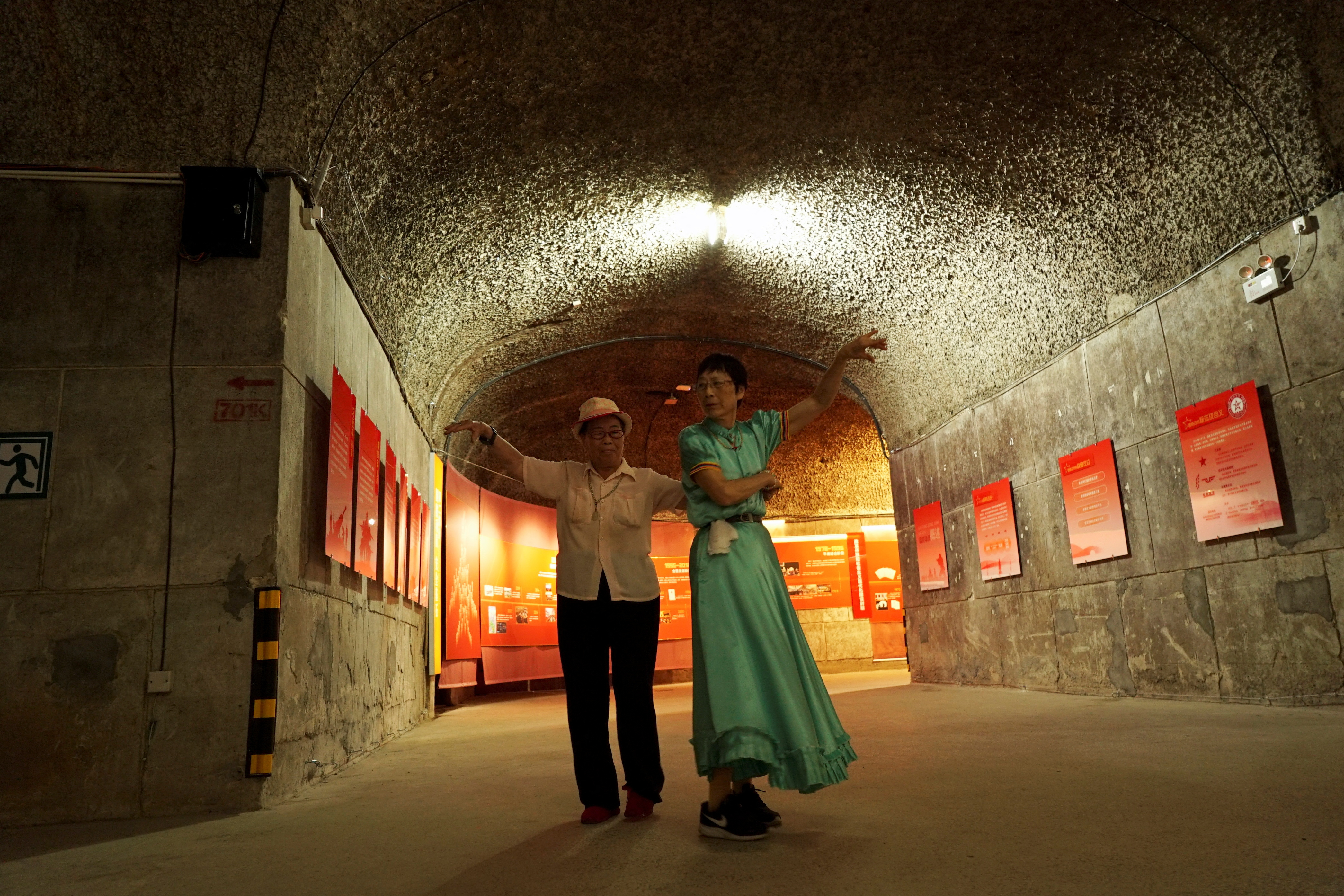 Red alert for heatwave in Hangzhou
