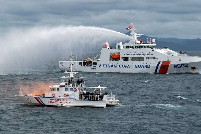 Philippine and Vietnamese Coast Guard Joint Maritime Exercise