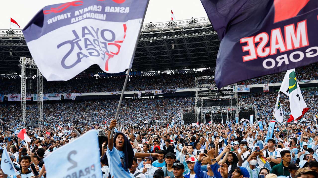 Indonesian presidential candidates hold final election campaigns in Jakarta