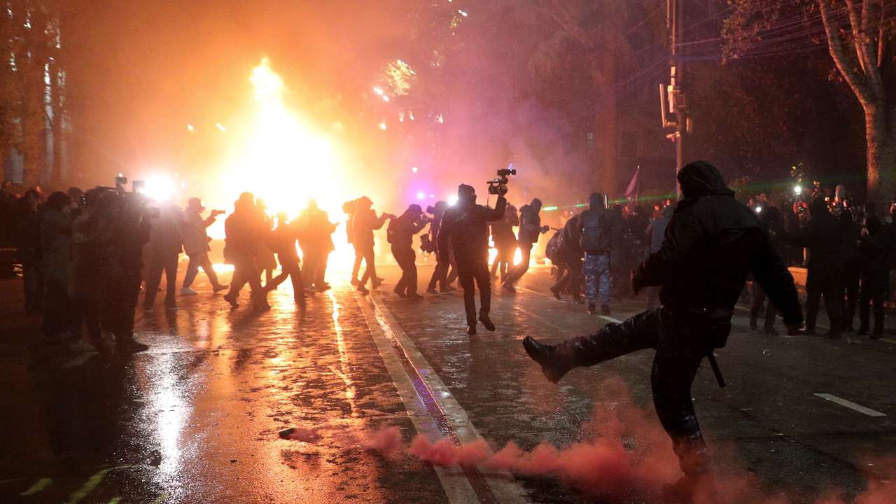 Supporters of Georgia's opposition attend a rally to protest, after government halts EU application until 2028, in Tbilisi