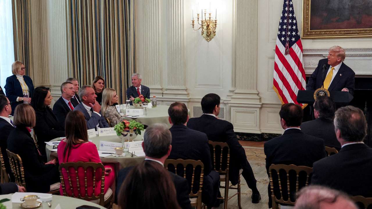 FILE PHOTO: U.S. President Trump hosts a business session with U.S. governors, in Washington