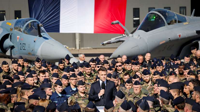Macron visits Luxeuil-Saint-Sauveur Airbase