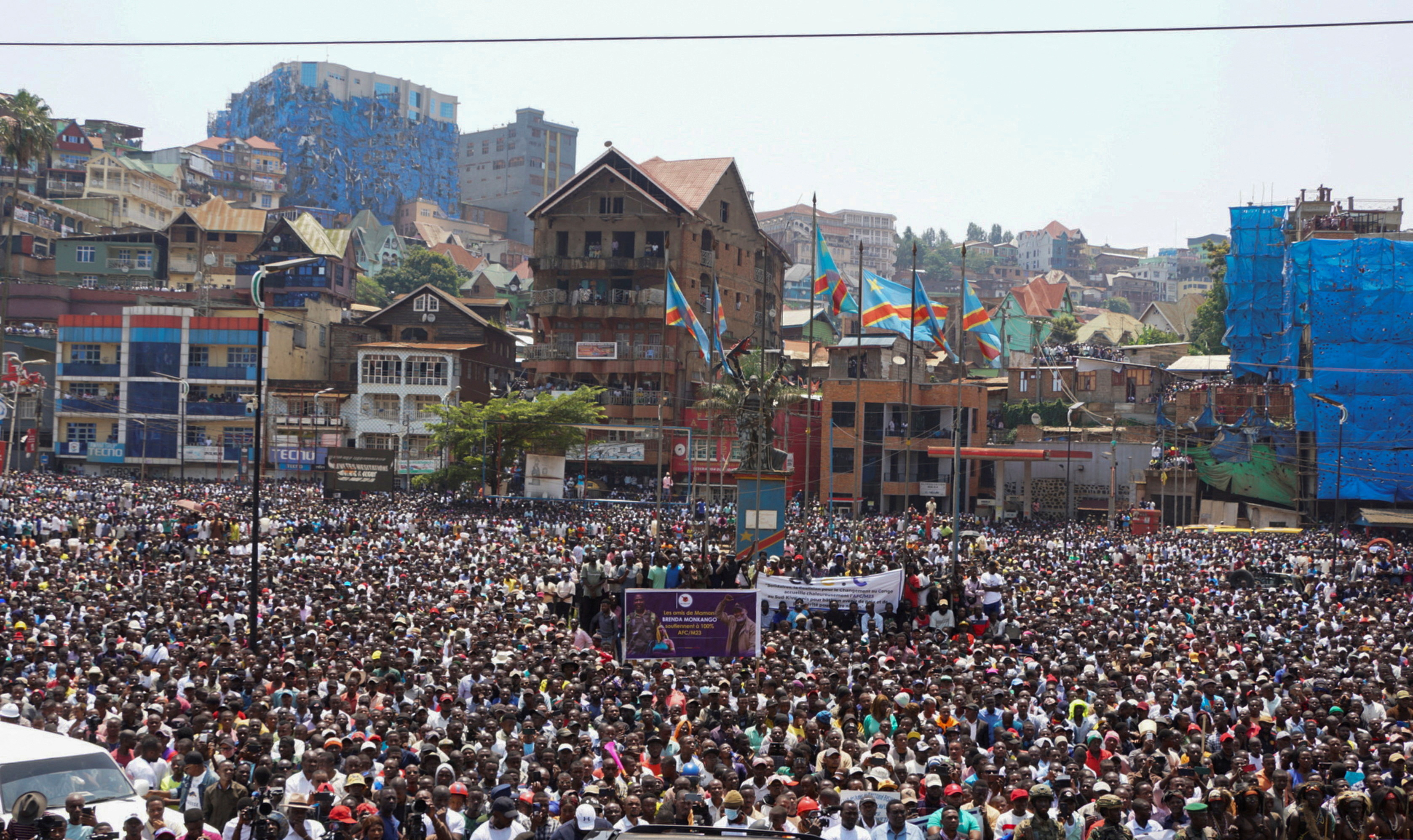 Crowds flee reported gunfire at Congo rebel leader rally in Bukavu