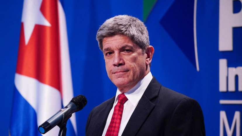 Cuba and the United States hold second round of migration talks in Havana.