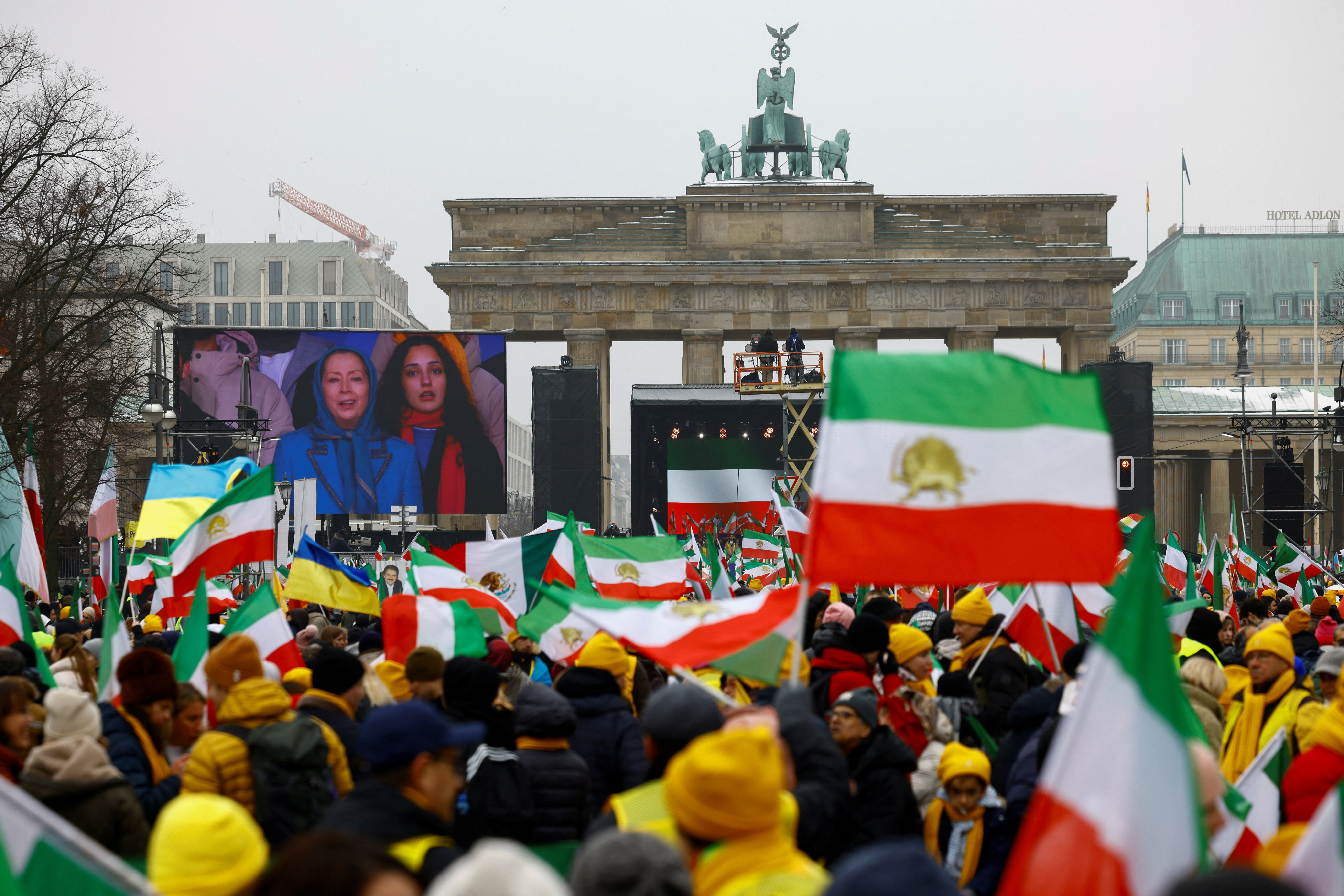 Iranian opposition group protests in Berlin