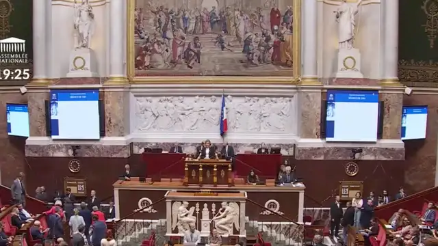 French lawmakers approve assisted dying reform