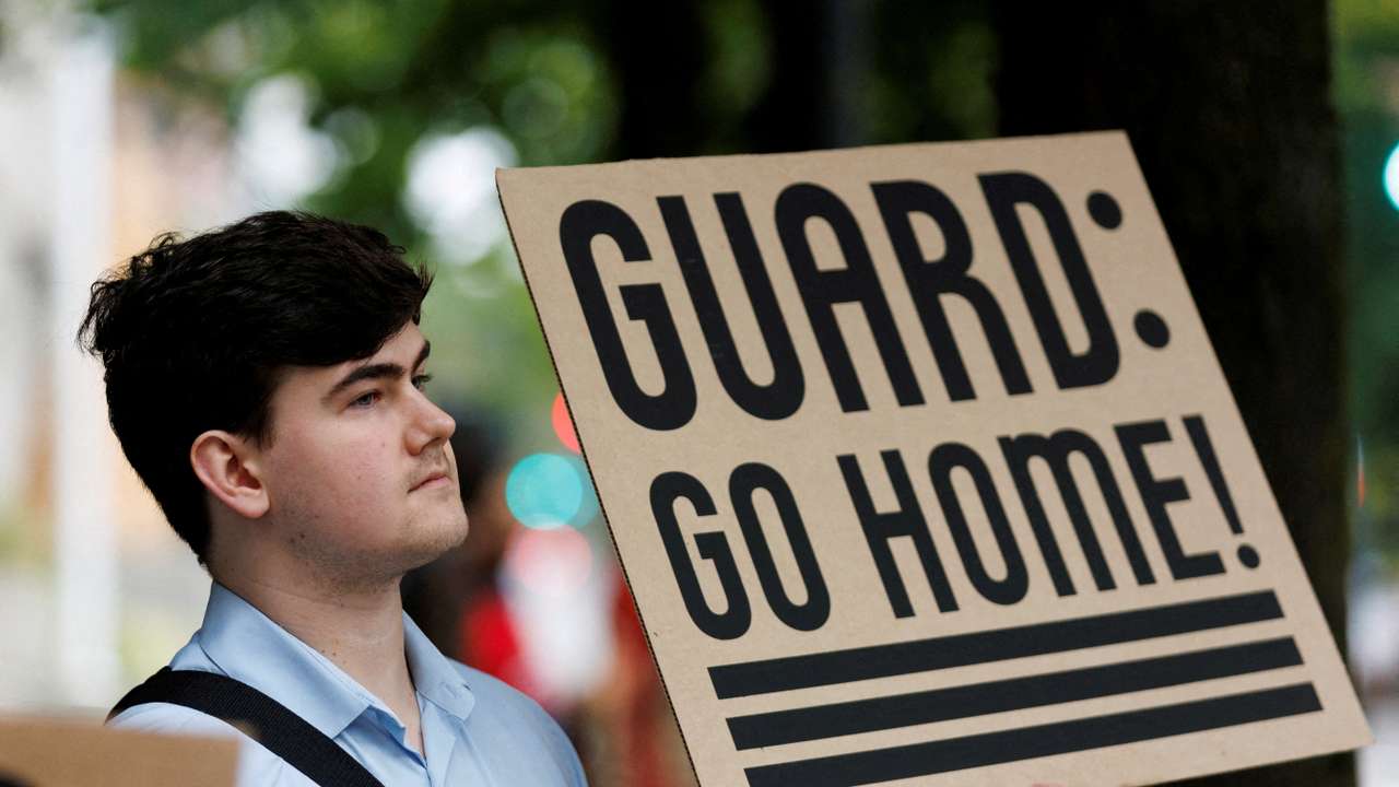 FILE PHOTO: Portland awaits federal court ruling on U.S. President Trump's National Guard deployment